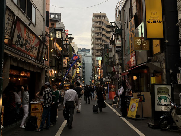 一時帰国 呑者家 どんじゃか