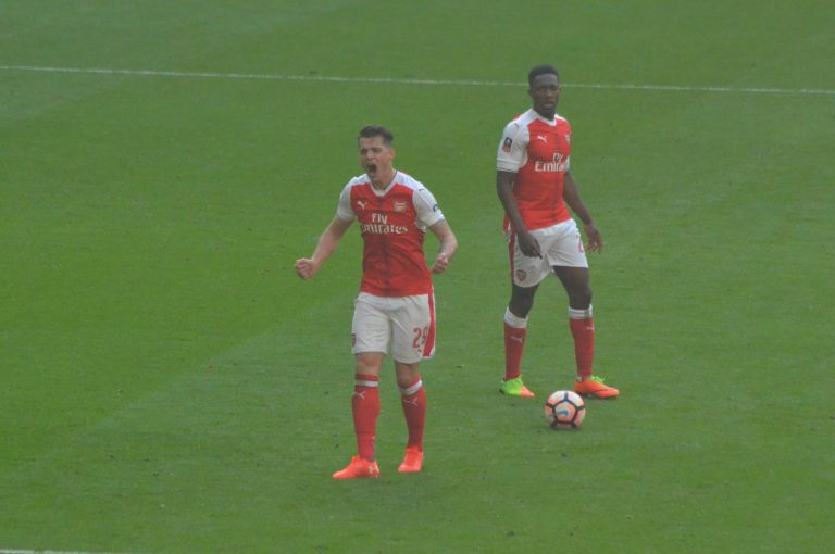 v Man City FAカップ 16-17 ウェンブリースタジアム Wembley Stadium グラニト・ジャカ