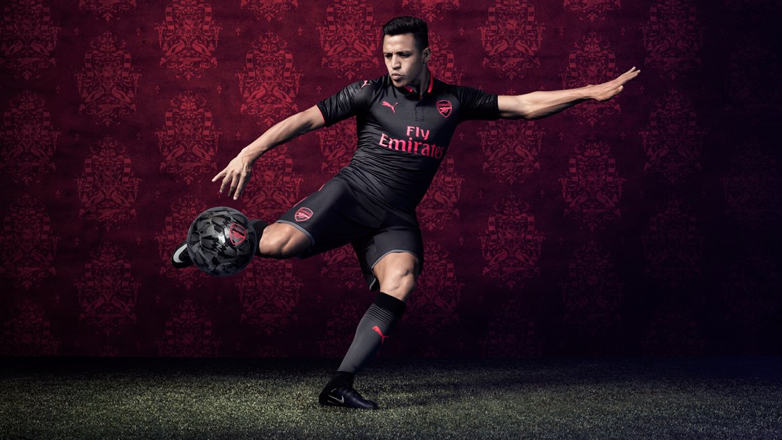 速報 Puma様 アーセナル まじやべえ マゼンタシャツ ついにお披露目 Arsenal アーセナル 猿のプレミアライフ