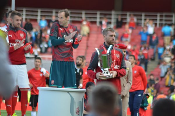 エミレーツカップ 17-18 優勝 メルテザッカー メルティ 引率