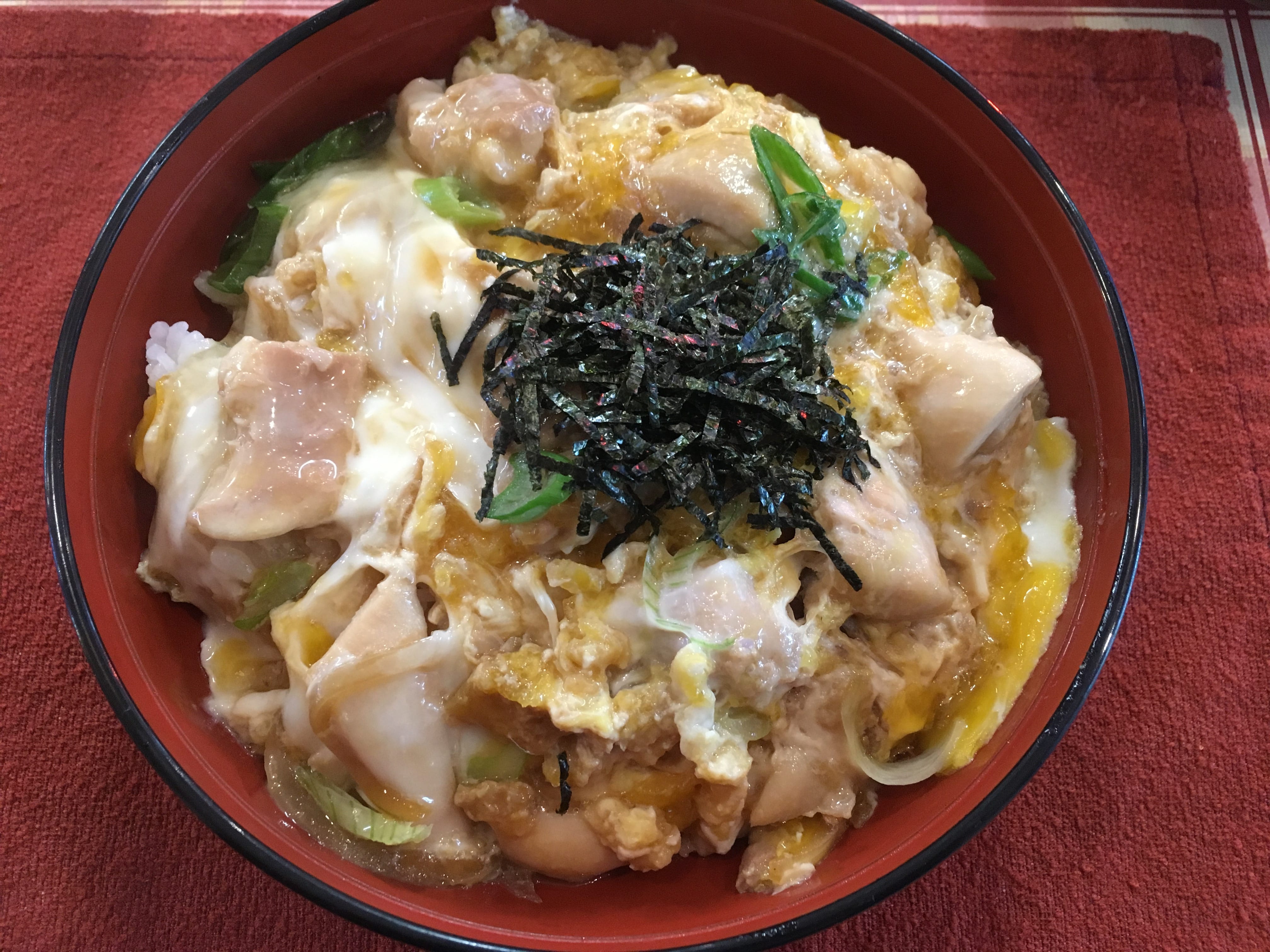 ノースロンドンダービー 鶏 親子丼