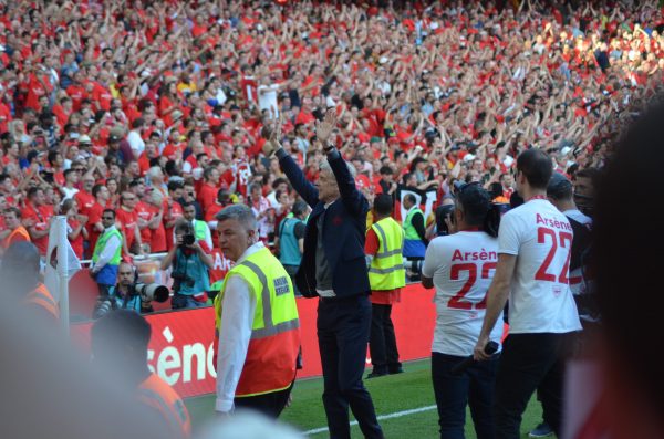 v バーンリー エミレーツ・スタジアム アーセン・ヴェンゲル Merci Arsene