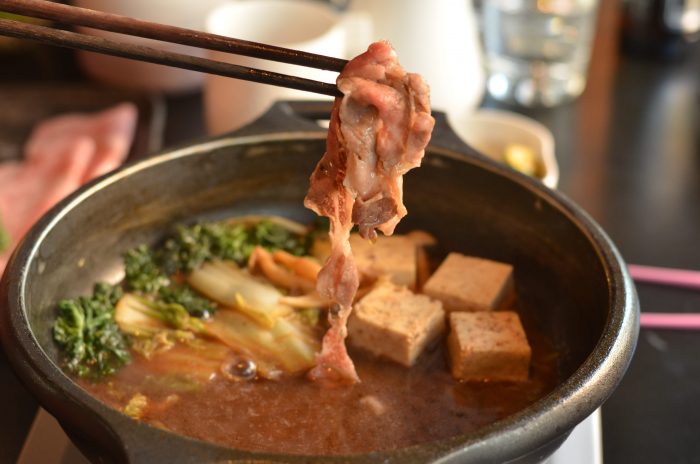 ロンドン チェルシー 日本料理 東京すき焼き亭 特選神戸牛