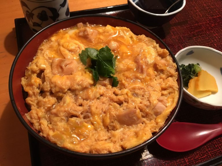 鳥茶屋 別邸 親子丼