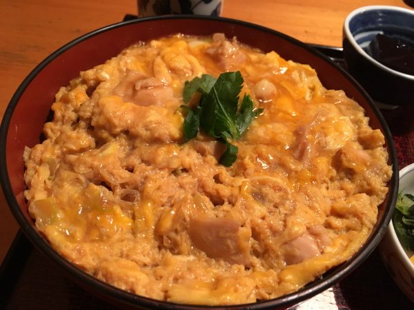 鳥茶屋 別邸 親子丼