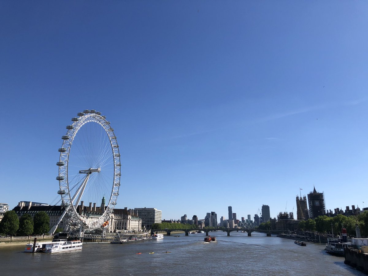 ロンドンアイ テムズ川