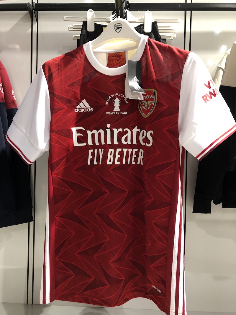 速報 噂のfaカップ優勝記念ユニフォームのほぼ世界一詳細なレポ Arsenal アーセナル 猿のプレミアライフ