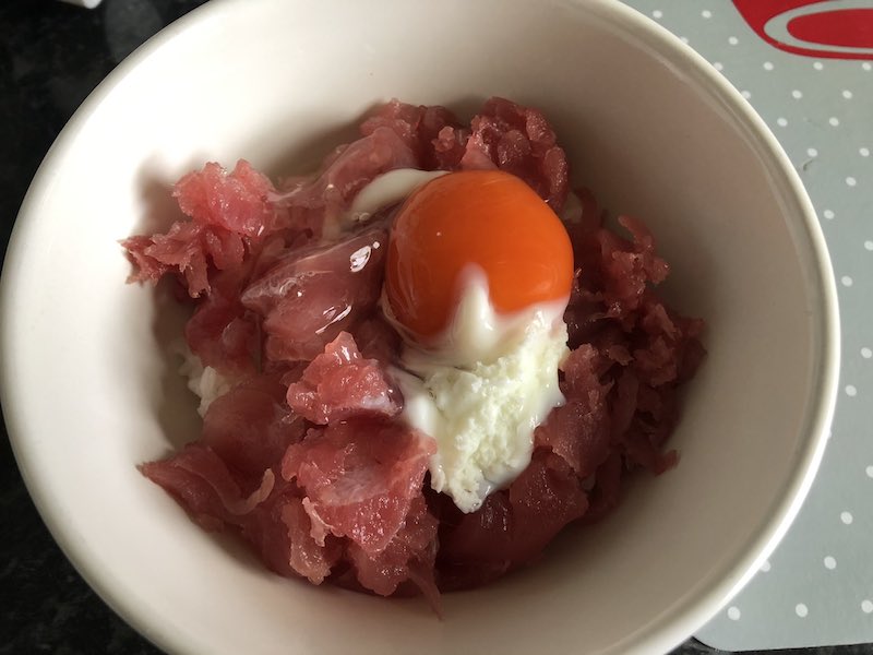 まぐろ丼