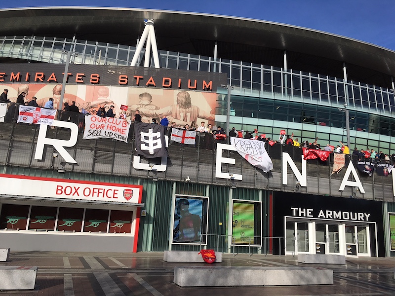 KROENKE OUT Emirates Stadium エミレーツスタジアム