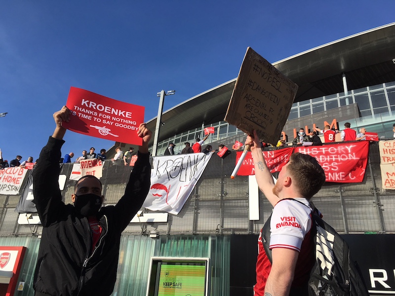 KROENKE OUT Emirates Stadium エミレーツスタジアム