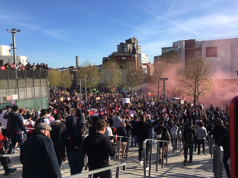 KROENKE OUT Emirates Stadium エミレーツスタジアム