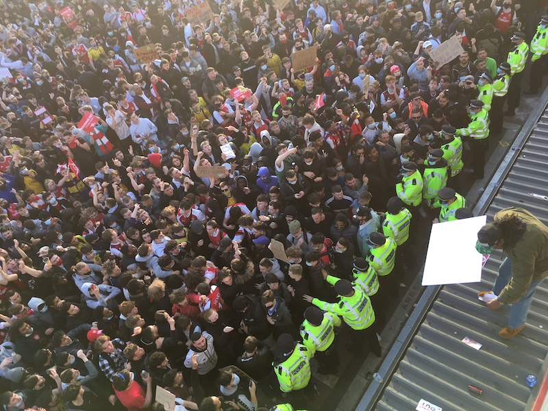 KROENKE OUT Emirates Stadium エミレーツスタジアム