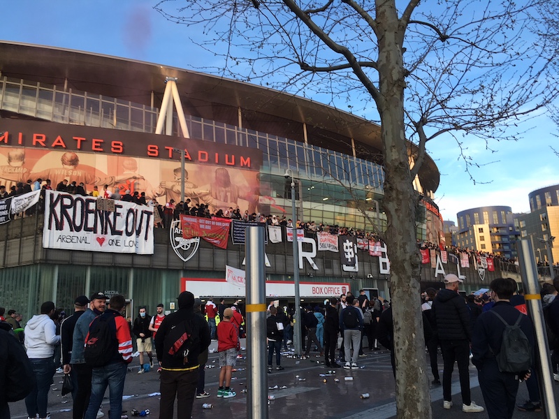 KROENKE OUT Emirates Stadium エミレーツスタジアム