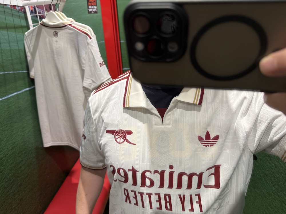 オーセンティック サードシャツ25/26