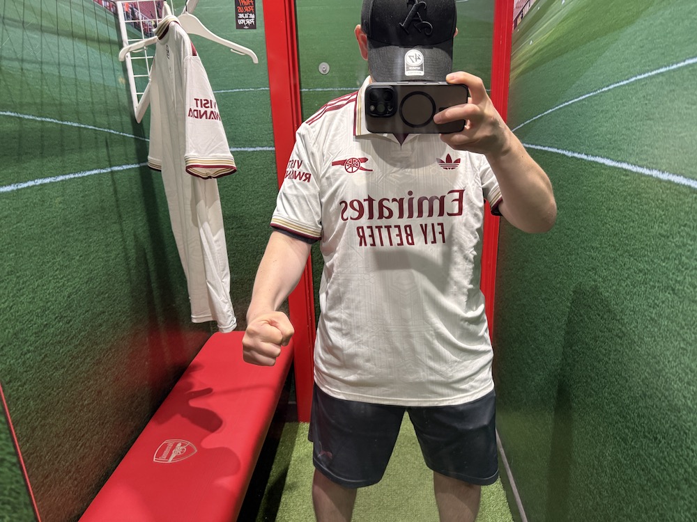 オーセンティック サードシャツ25/26